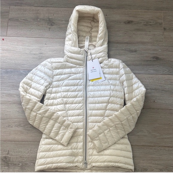 Lululemon Lustre Women's Pack it Down Puffer Jacket - Picture 2 of 8